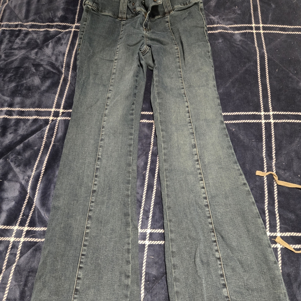 Garage Women's Flare Jeans in Dark Blue